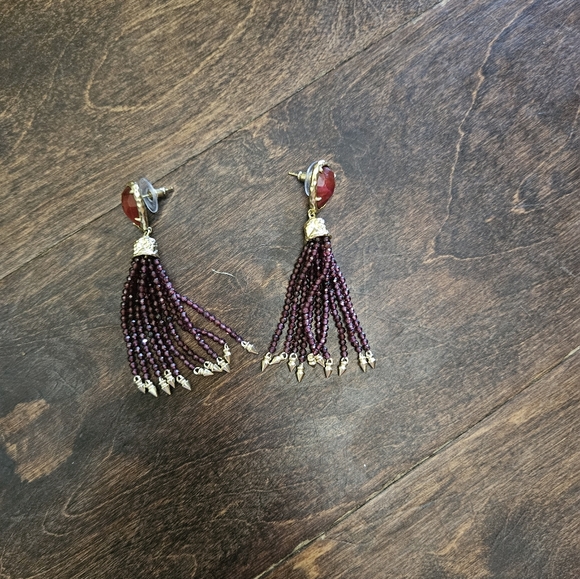 Kendra Scott Burgundy tassel earrings - Picture 2 of 2